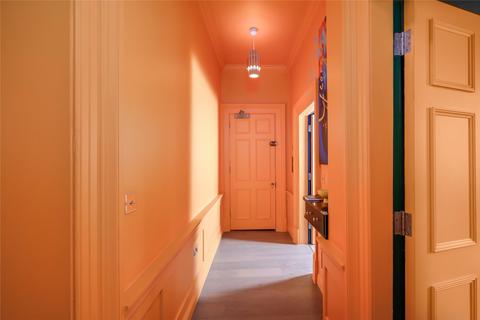 Flat 1f1a, 53 George Street, Edinburgh, EH2 2HT