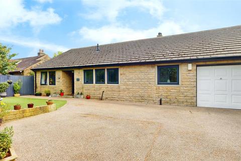 4 bedroom detached bungalow for sale, Shelf Hall Lane, Shelf, Halifax