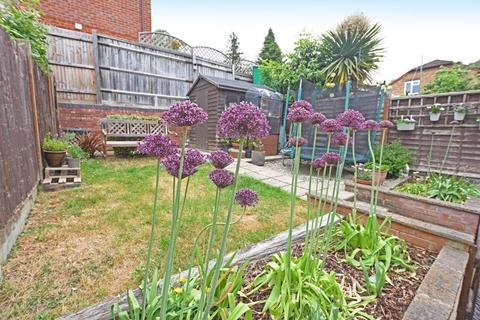 3 bedroom terraced house for sale, Woodbridge Drive, Tovil, Maidstone