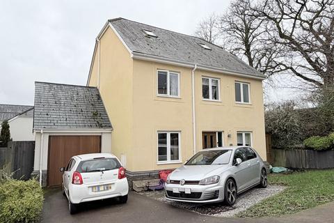 5 bedroom detached house for sale, Llantilio Pertholey, Abergavenny