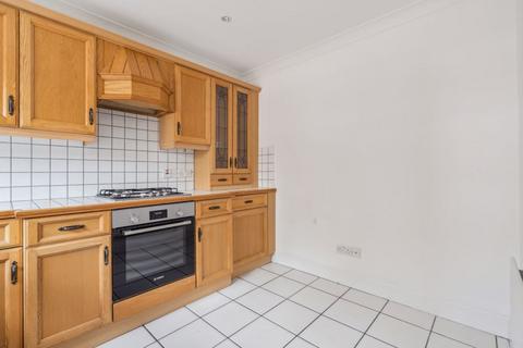 4 Kemsley Chase, Farnham Royal, Slough, SL2 3LU