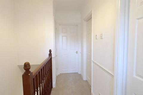 4 Kemsley Chase, Farnham Royal, Slough, SL2 3LU