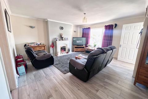 3 bedroom semi-detached bungalow for sale, 4 Maes Glas, Cefn Cribwr Bridgend CF32 0LA