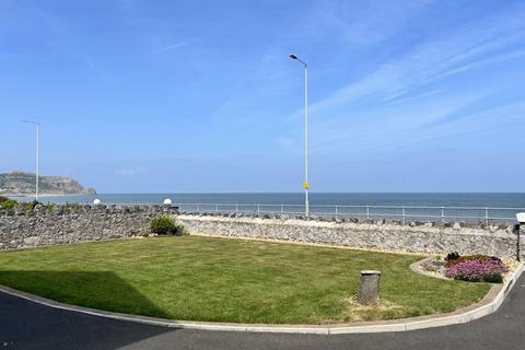 4 bedroom detached house for sale, 77 Marine Drive, Rhos on Sea