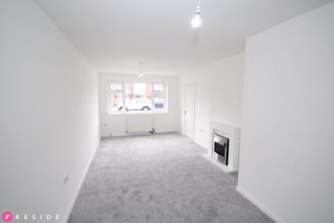 3 bedroom townhouse for sale, Springfield Lane, Oldham OL2