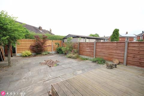 3 bedroom townhouse for sale, Springfield Lane, Oldham OL2