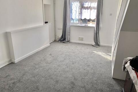 2 bedroom terraced house for sale, Neath Road, Briton Ferry, Neath, SA11 2YR