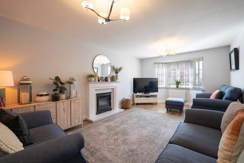 49 Sutton Crescent, Barton Under Needwood, Burton-on-trent, DE13 8FE