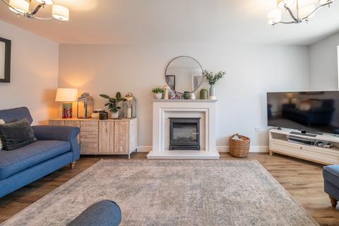 49 Sutton Crescent, Barton Under Needwood, Burton-on-trent, DE13 8FE