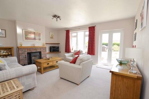 3 bedroom detached bungalow for sale, GOODRINGTON ROAD PAIGNTON