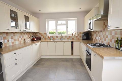 3 bedroom detached bungalow for sale, GOODRINGTON ROAD PAIGNTON