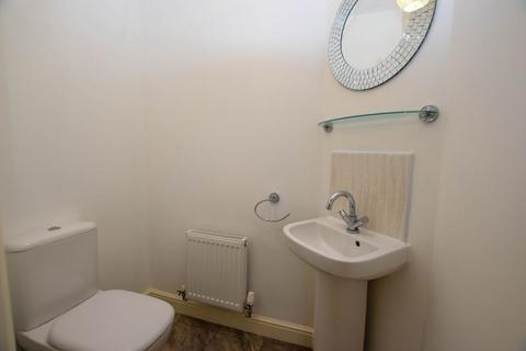 3 bedroom townhouse for sale, Powder Mill Road, Warrington