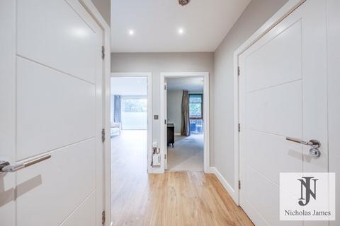 1 bedroom property to rent, Olivia Court, Ebony Crescent, Cockfosters EN4