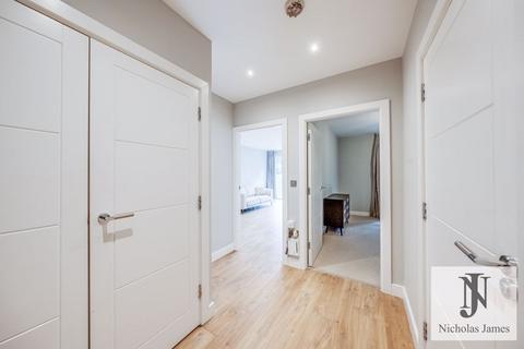 1 bedroom property to rent, Olivia Court, Ebony Crescent, Cockfosters EN4