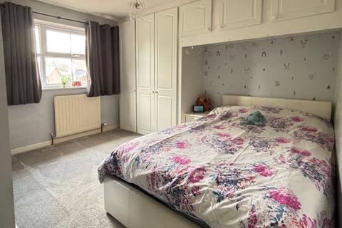 5 Tower Close, Barnwood, Gloucester, GL4 3EL
