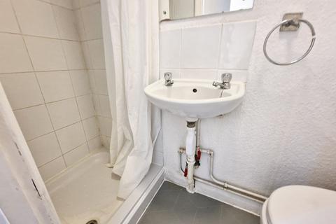 Studio to rent, Boxley Road, Maidstone ME14