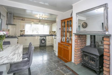 84 Bridgegate Avenue, Barrow-in-furness, LA13 9DF