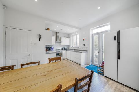 3 bedroom terraced house for sale, Silverleigh Road, Thornton Heath, CR7