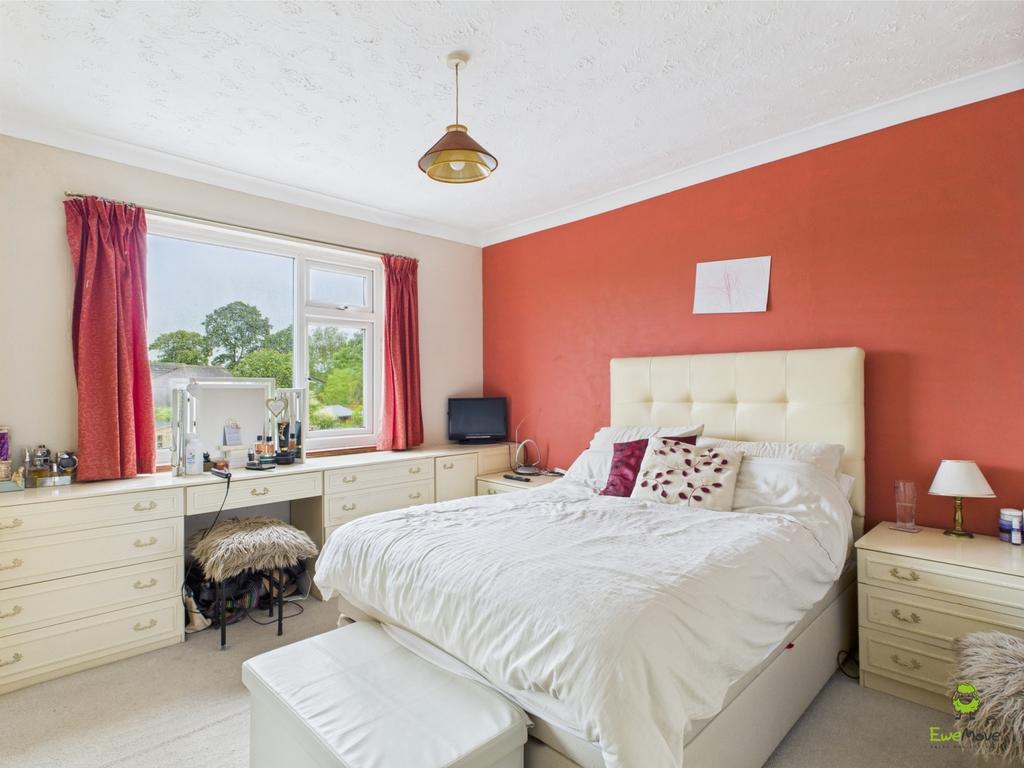 Presented by Kevin at Ewe Move Bexleyheath and Dart
