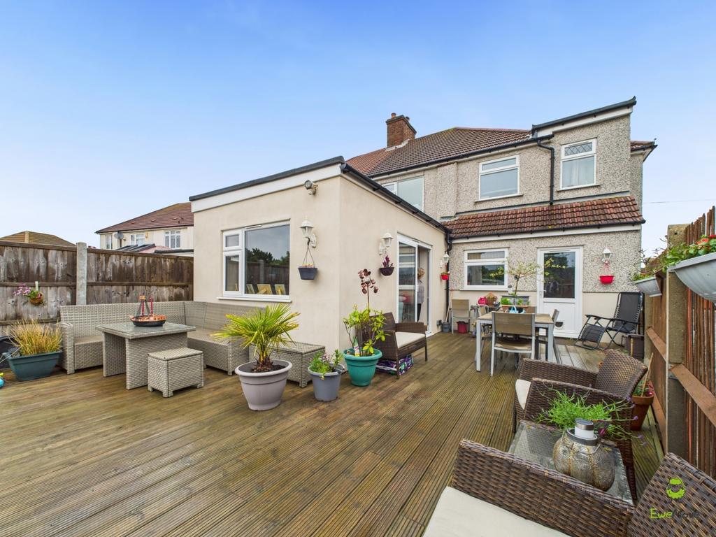 Presented by Kevin at Ewe Move Bexleyheath and Dart