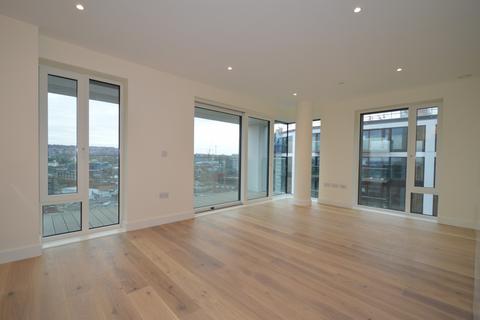Hampton Apartments, Duke Of Wellington Avenue, London, SE18