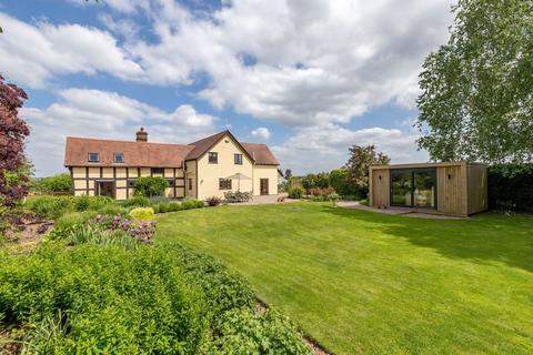 4 bedroom detached house for sale, Stoke Prior, Leominster, HR6 0LL