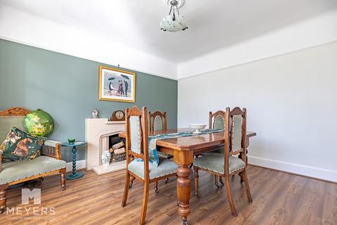 3 bedroom detached house for sale, Saxonhurst Road, Bournemouth, BH10 6JD