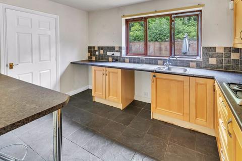 17 Green Park View, Oldham, OL1 4GP