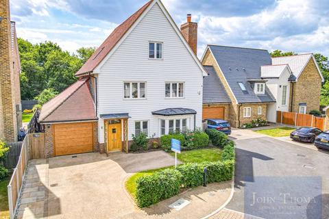 5 bedroom detached house for sale, Chigwell Grange, High Road, Chigwell IG7