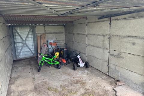 Garage to rent, Rowley Avenue, Sidcup DA15