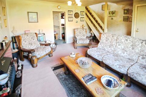 8 Beehive Close, Catshill, Bromsgrove, B61 0PT