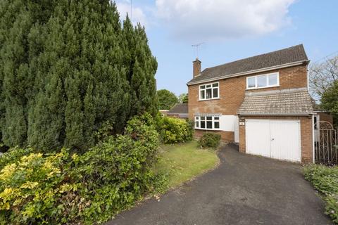 Stourton Crescent, Stourton DY7