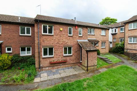 2 bedroom terraced house for sale, Sulby Road, Northampton, NN3