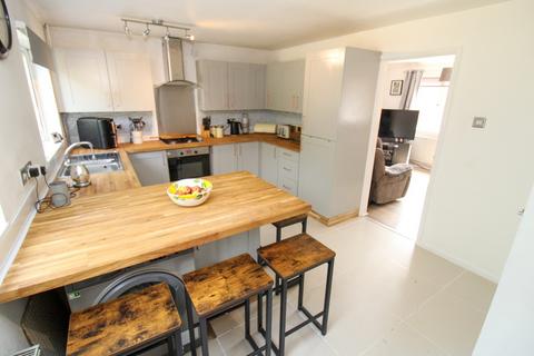2 bedroom terraced house for sale, Sulby Road, Northampton, NN3