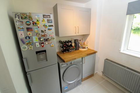 2 bedroom terraced house for sale, Sulby Road, Northampton, NN3