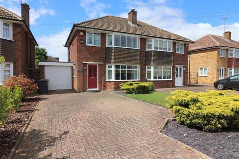 3 bedroom semi-detached house for sale, Luton LU2