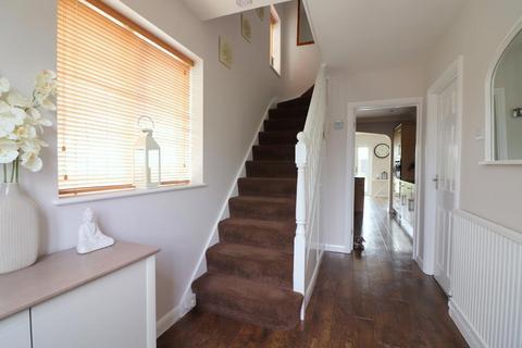 3 bedroom semi-detached house for sale, Luton LU2