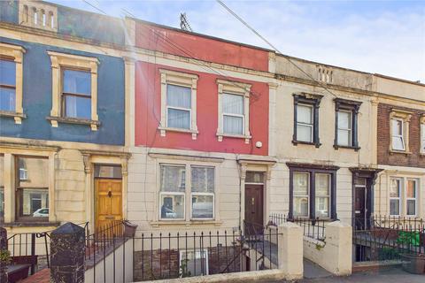 4 bedroom property for sale