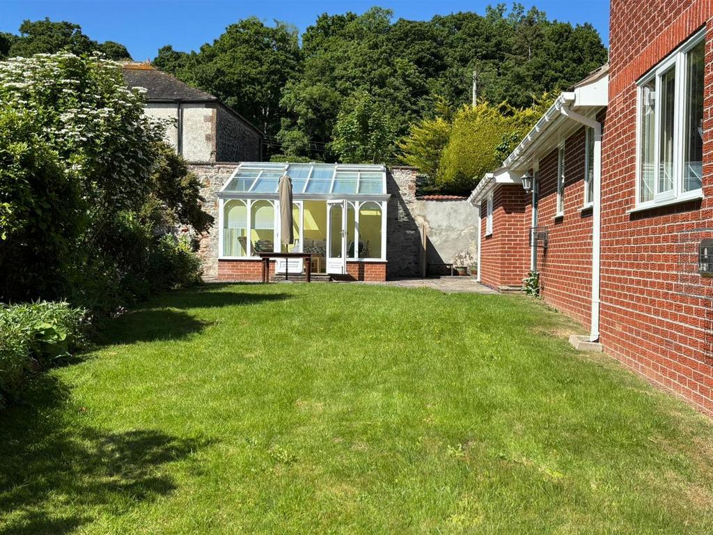 Garden room