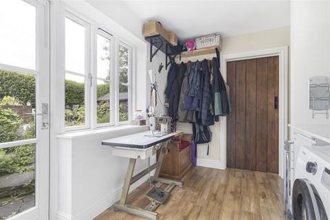49 Chapel Road, Weston Colville, Cambridge, CB21 5NX
