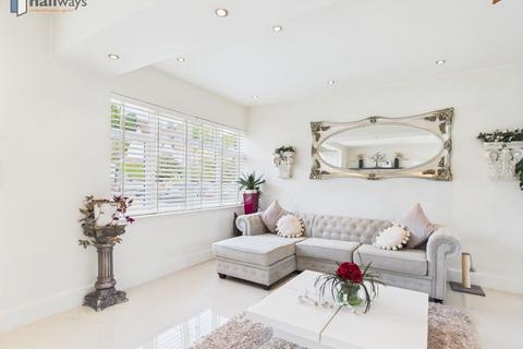 undefined, Coulsdon CR5