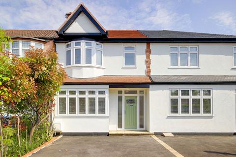 4 bedroom terraced house for sale, Blakesware Gardens, London