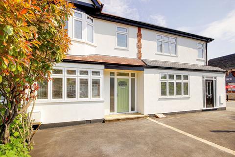 4 bedroom terraced house for sale, Blakesware Gardens, London