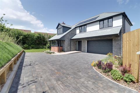 5 bedroom detached house for sale, Harvest Drive, Roundswell, Barnstaple, EX31