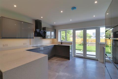 5 bedroom detached house for sale, Harvest Drive, Roundswell, Barnstaple, EX31
