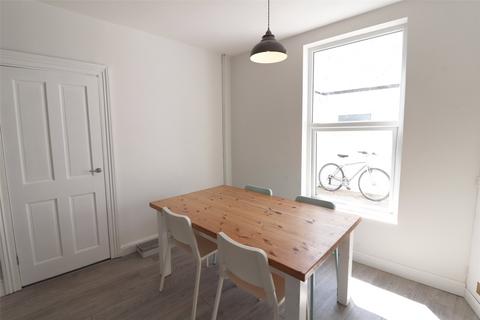 3 bedroom terraced house for sale, Victoria Road, Ilfracombe, Devon, EX34