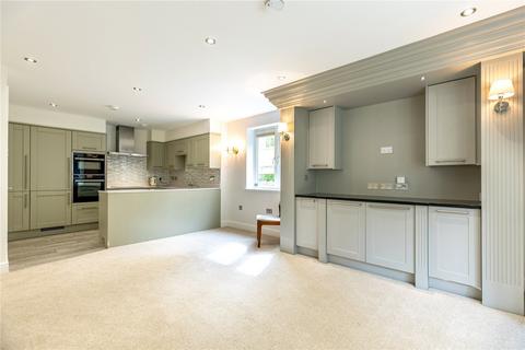 2 bedroom apartment for sale, Stratton Place, Stratton, Cirencester, Gloucestershire, GL7