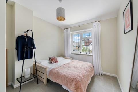 15 Merevale Crescent, Morden, SM4 6HL