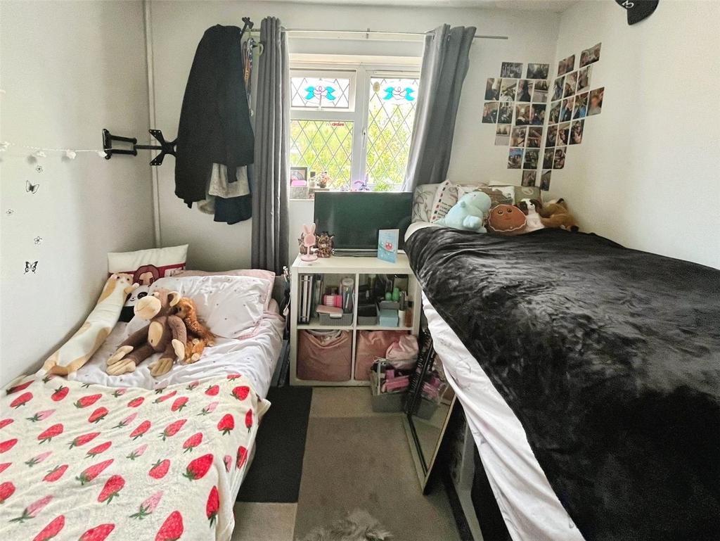 Bedroom No. 09