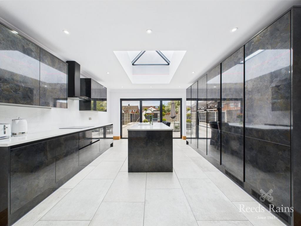 Breakfast Kitchen